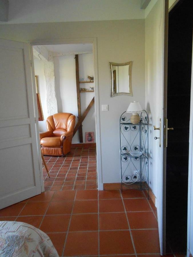 Hotel Arie - Chez Joelle Et Michel Dému Exteriér fotografie
